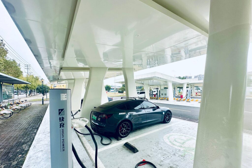 The costs of the EV charging station business include initial investments, operating expenses, and franchise fees, emphasizing cost control and effective management to ensure profitability.
